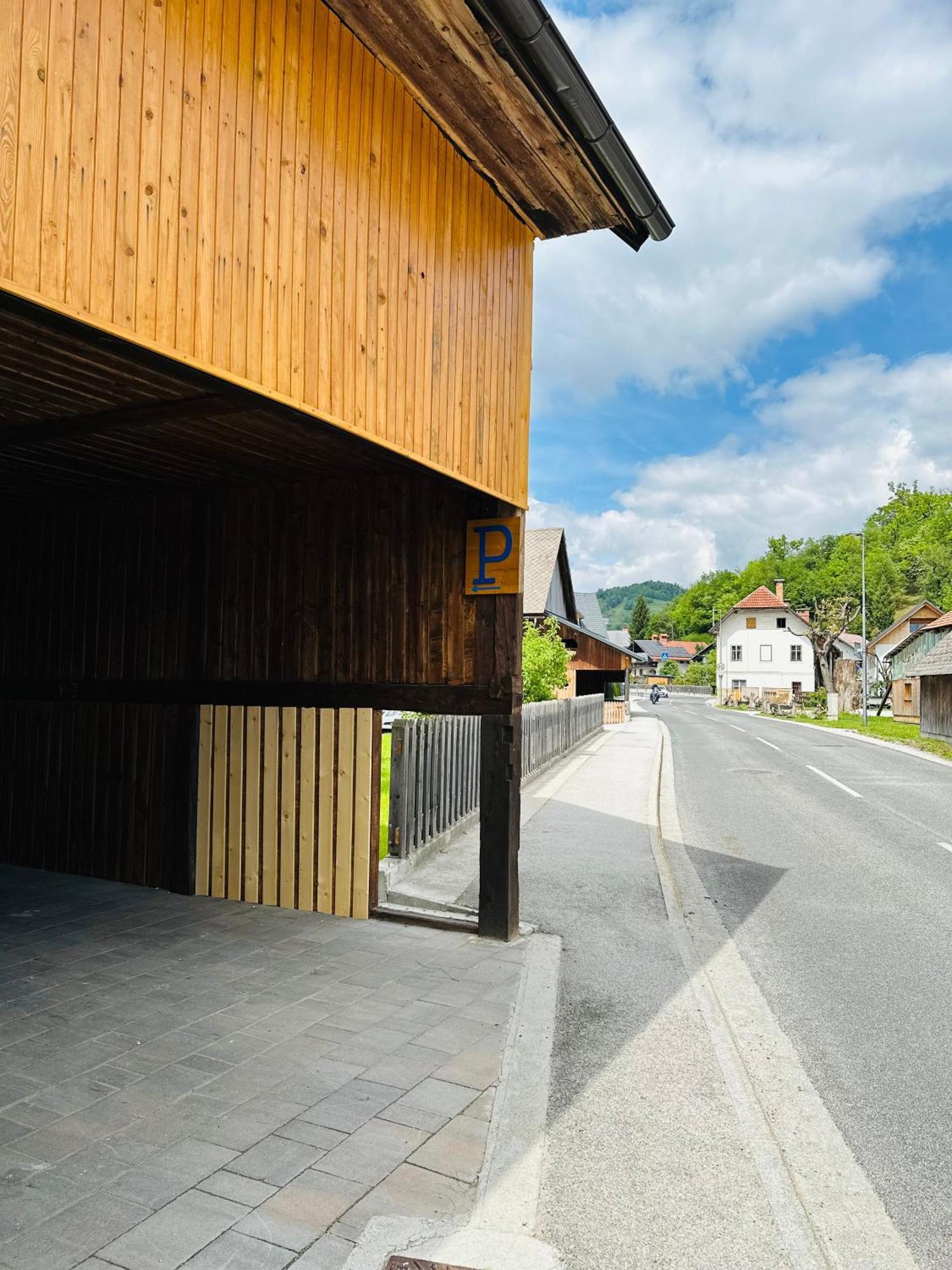 Slovenian House Vida *