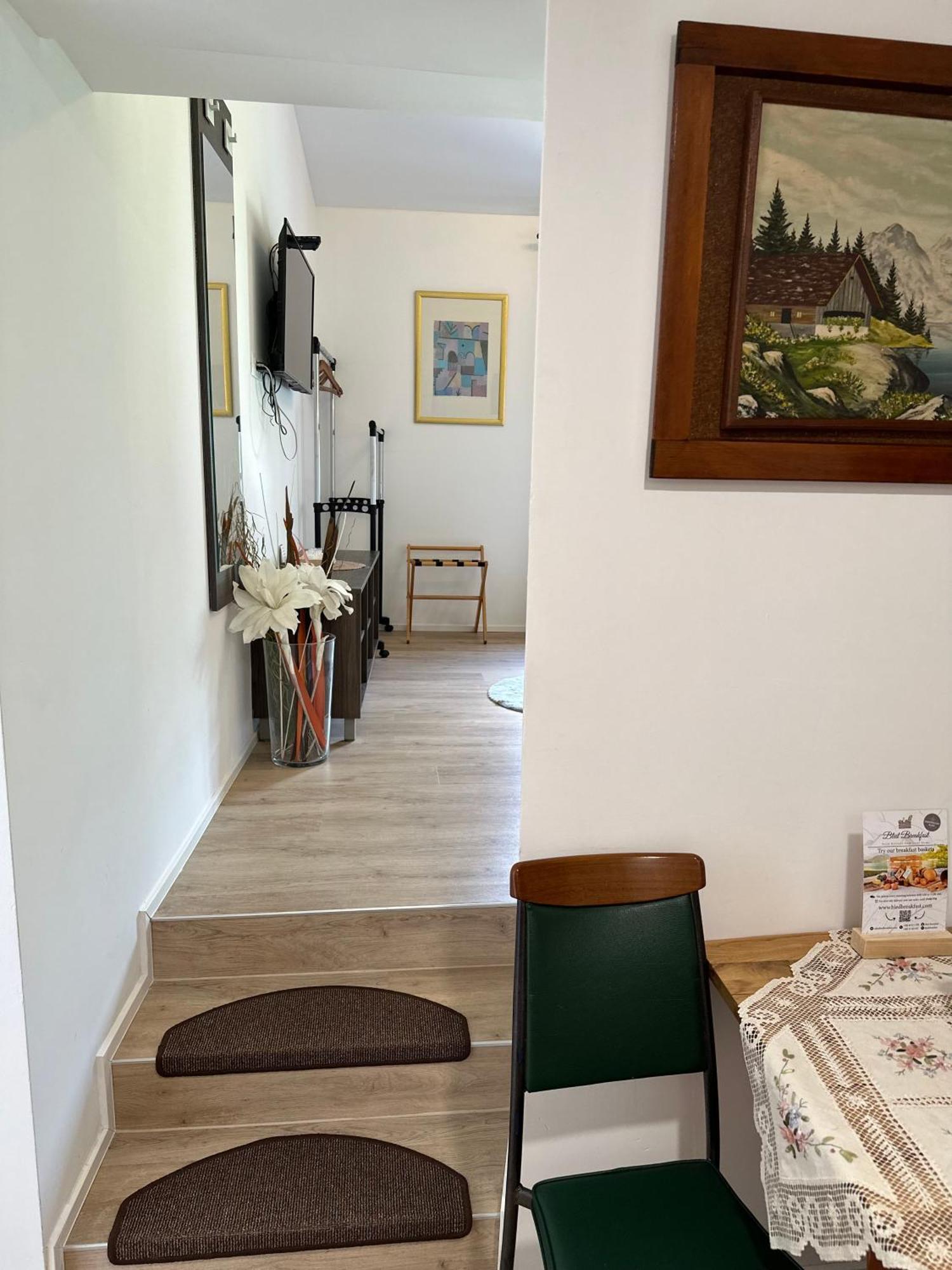 Slovenian House Vida